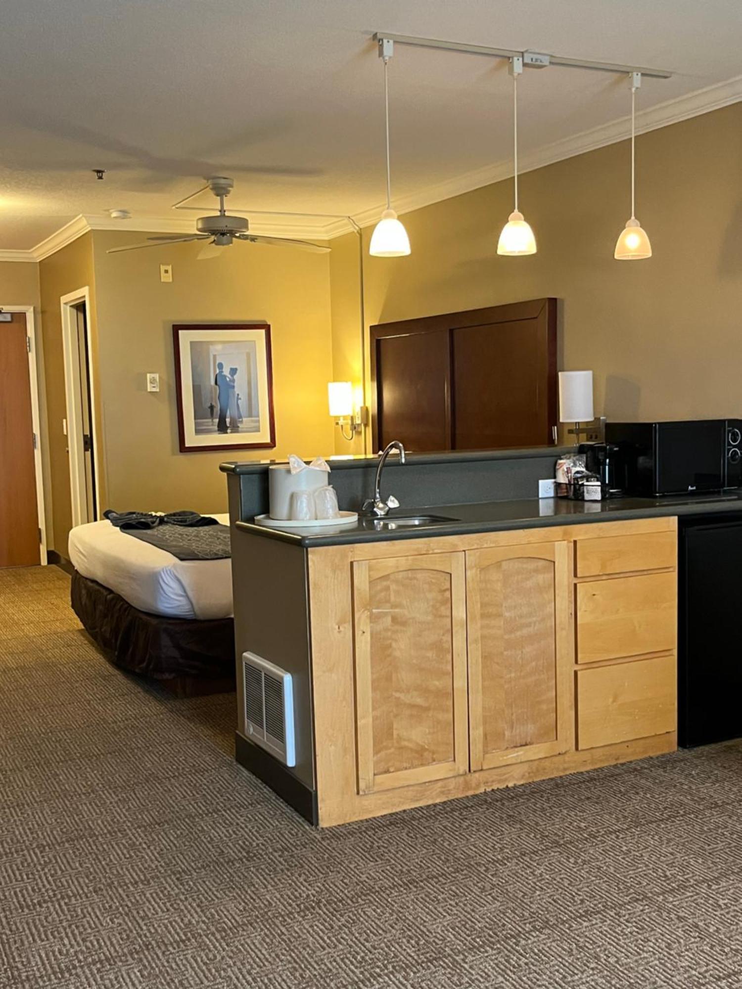 Comfort Inn & Suites Ошен Шорс Экстерьер фото